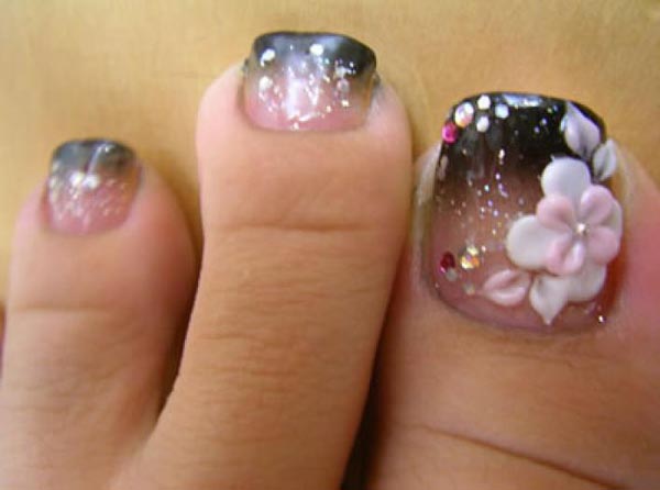 big toe nail design