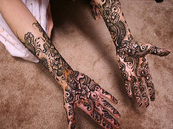 bridal-mehndi-designs-for-hands