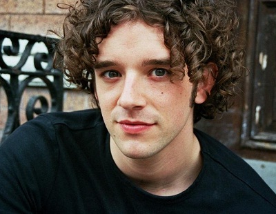 curly-hairstyle-for-men