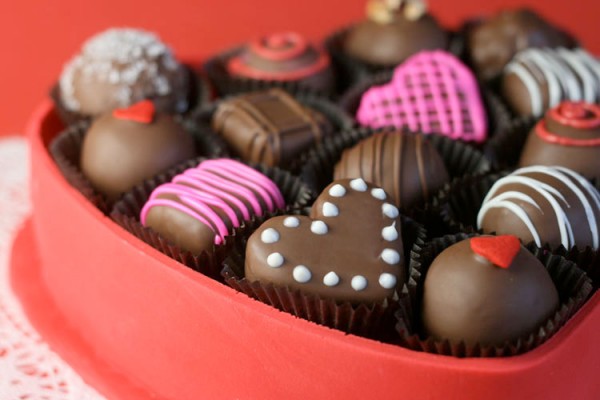 valentine-chocolate-box