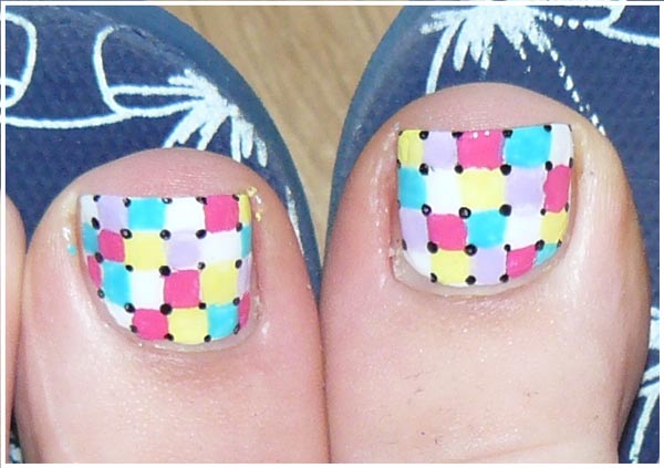 funky-toenail-designs