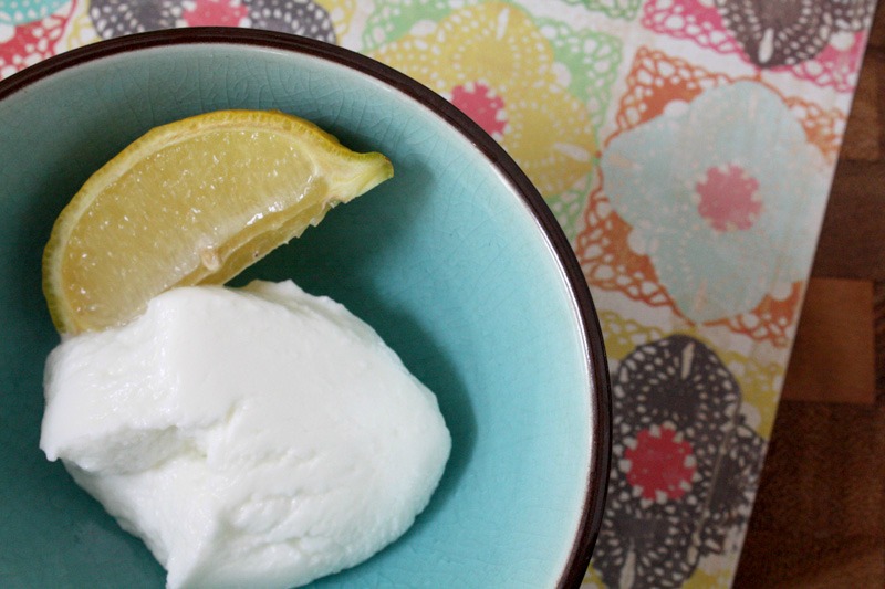 lemon and yogurt face pack
