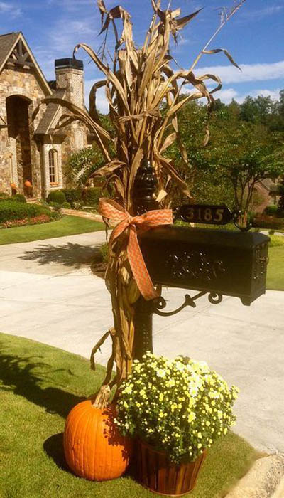 outdoor-thanksgiving-decorations-ideas-15