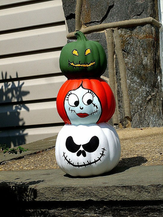 decorating-with-pumpkins-23
